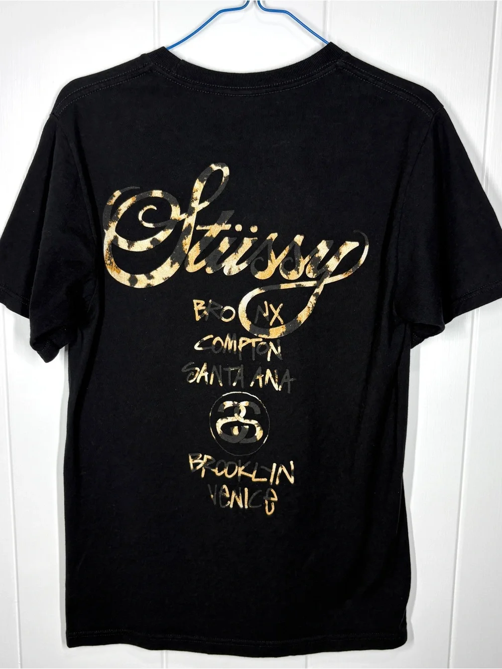 Stussy Men’s Black World Wide Wildlife Crew T-Shirt Size Small Black Yellow - Picture 7 of 8